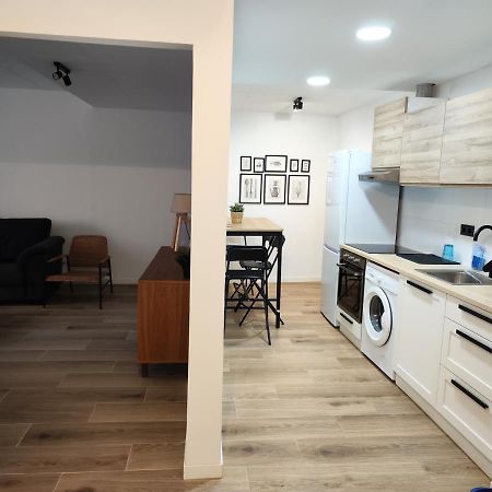 NUEVO Céntrico apartamento a 3 minutos del AVE Lleida Extérieur photo